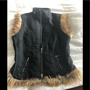 Faux Fur Trim vest